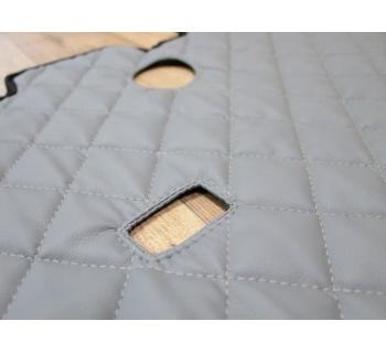 Коврик (накидка) на панель Scania R (5 серия)-foto2