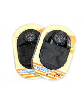 Силиконовый коврик на панель автомобиля с компасом Силиконовый коврик на панель автомобиля с компасом