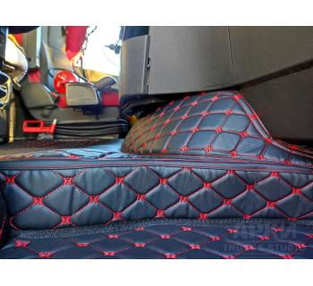 3D Коврик VOLVO FH16 АКПП Черный-красный