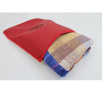 Подушка-наволочка на Mercedes Черно-красный-foto3