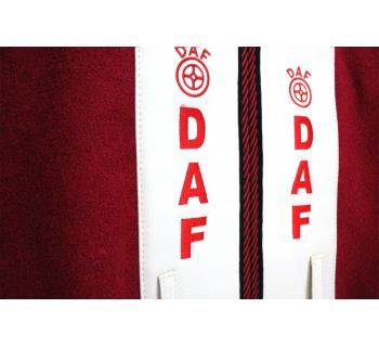 Шторы ночные лобового окна сборка c вышивкой DAF-foto4